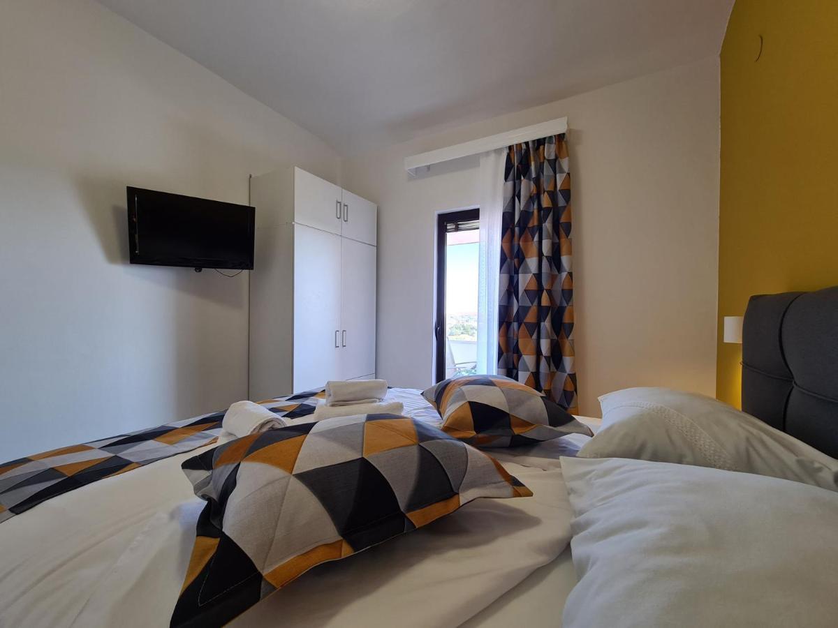Apartments Slavko 1179 Banjole Eksteriør bilde